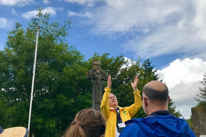 2-Day Cork and Blarney Castle Rail Tour from Dublin - Guides, coach time, and group rhythm