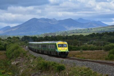 2-Day Cork, Blarney Castle and Ring of Kerry Rail Trip from Dublin