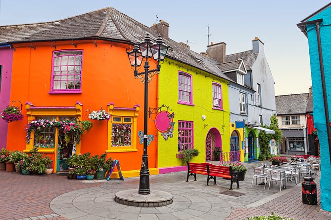 5 Day Ireland's South−East Including Admission from Dublin - Day two: cliffs, stone circles, and the Wild Atlantic Way