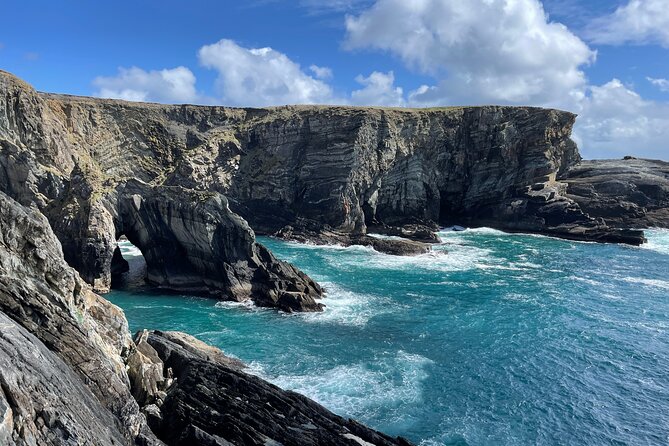 5 Day Ireland's South−East Including Admission from Dublin - Day five: famine history, Glendalough, and Powerscourt