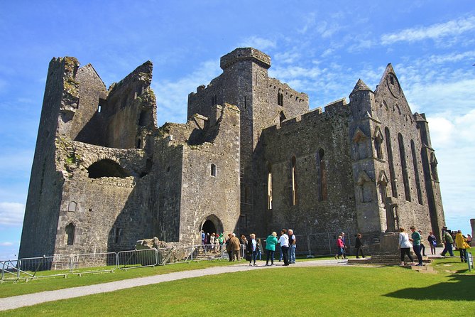 6-Day Magical Southern Explorer Small Group Tour - Dublin to Wicklow, with Glendalough and Kilkenny on day one