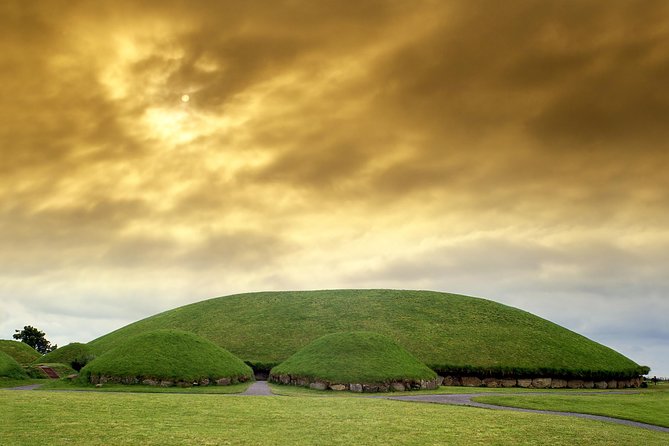 6 hour Half-Day Award Winning Private Tour of the Boyne Valley - What $675.80 means for your group
