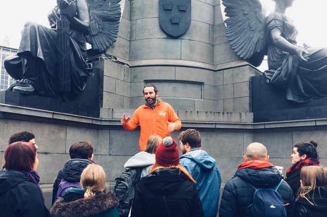 90 Minute Dublin Walking tour and Sightseeing tips - Meeting at Aston Quay and getting oriented