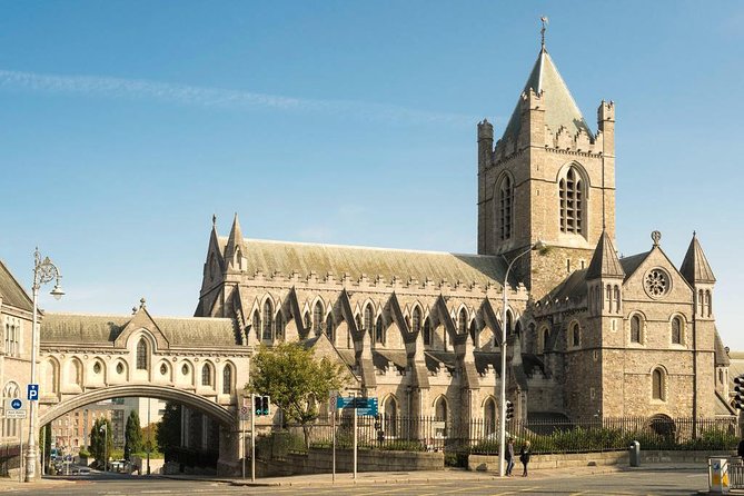 90 Minute Dublin Walking tour and Sightseeing tips - Christ Church Cathedral and the handoff to your own Dublin