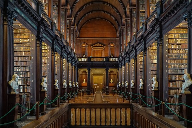 Book of Kells, Dublin Castle, Christ Church Cathedral Tour - Christ Church and medieval Dublin