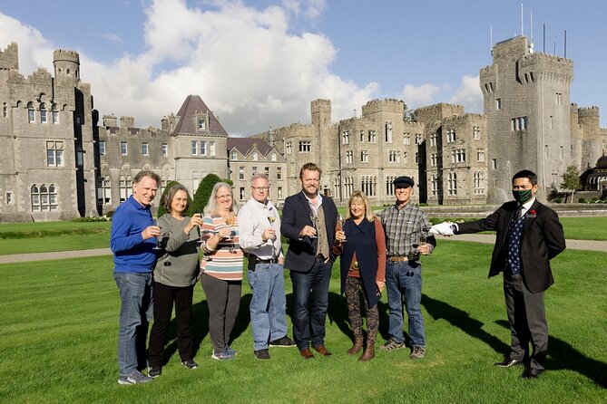 Castles/Classics Tour: 7 day Essential Ireland (Ashford Castle) - Killarney combines a carriage ride with social history