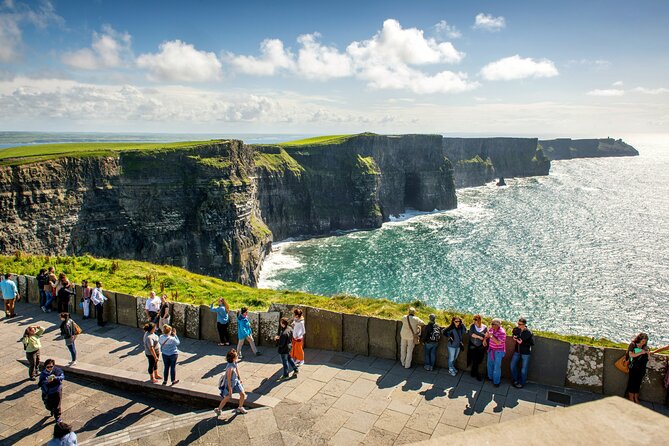 Chauffeur Private Cliffs of Moher Day tour from Dublin - The road from Dublin to the Atlantic