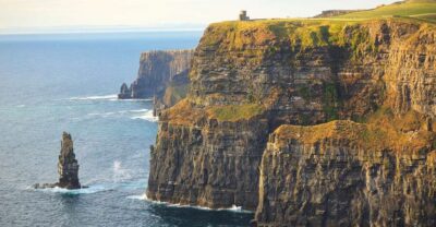 Cliffs of Moher and Galway Tour in Italian or Spanish
