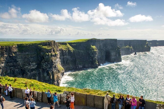 Cliffs of Moher, Burren and Bunratty with Private Chauffeur Tour - A private car changes the pace