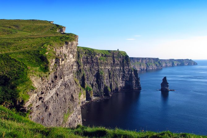 Cliffs of Moher, Burren and Galway Day Tour from Dublin - Meeting the coach beside the Molly Malone statue