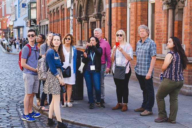 Delicious Dublin Food Tour - Walking through central Dublin