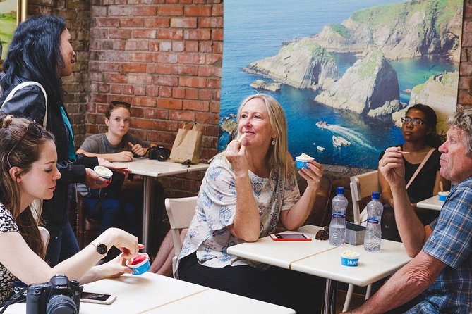 Delicious Dublin Food Tour - Guides who connect food with Dublin
