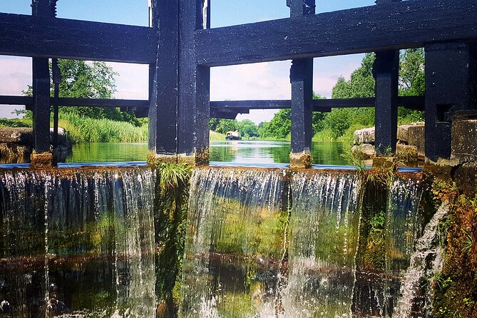 Digby Lock Cruise - Explore Ireland's Historic Grand Canal. - Digby Lock and the work behind the waterway