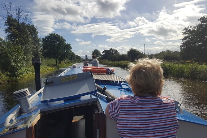 Digby Lock Cruise - Explore Ireland's Historic Grand Canal. - From Osberstown to the Leinster Aqueduct