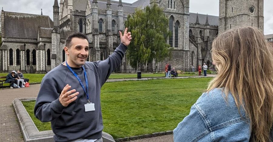 Dublin: 2 Hour City Center Guided Walking Tour - Dublin Castle and Ireland’s political story