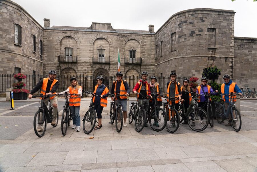 Dublin: Bike & E-Bike Tour with a Local Guide - St. Patrick’s Tower and The Digital Hub