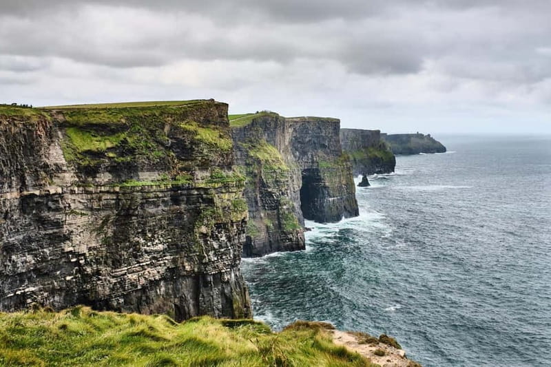 Dublin: Cliffs of Moher, Bunratty Castle and Ennis Day Trip - Key points to know before booking