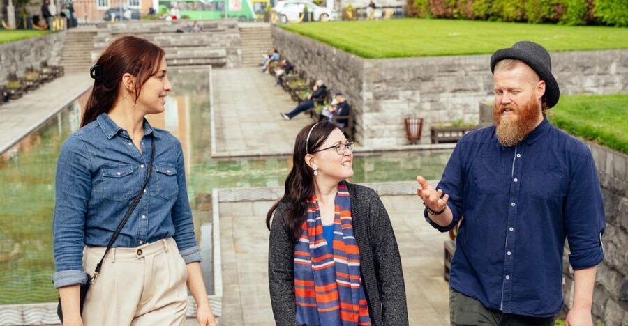 Dublin: Customizable Private Walking Tour with a Local Host - St Stephen’s Green for a quieter pause