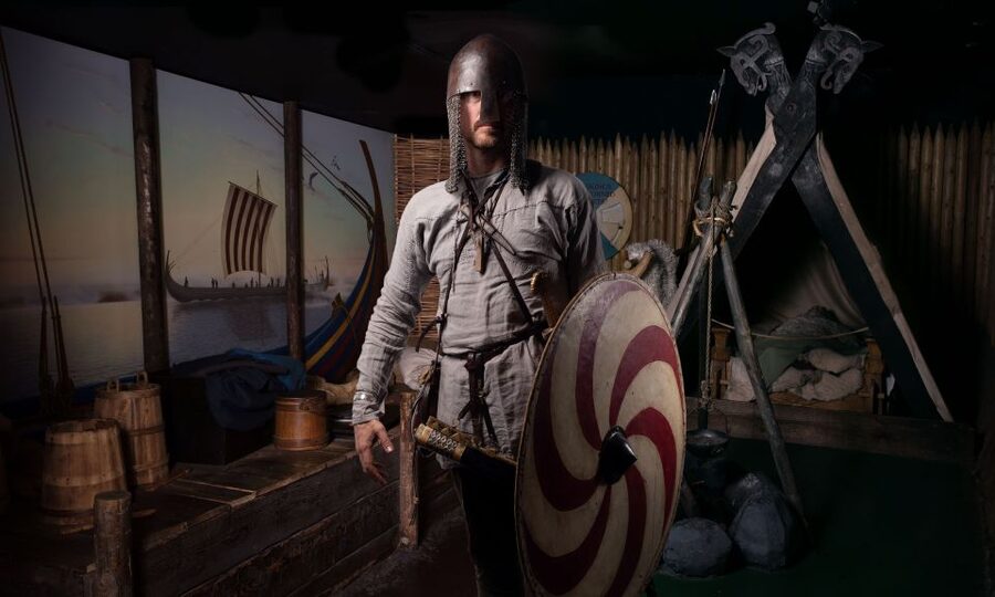 Dublin Explorer Pass: Save up to 50% on 3 to 7 Attractions - Seeing Dublin from the Big Bus