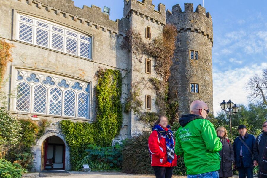Dublin: Full-Day Howth and Malahide Castle Tour - Key points to know before booking