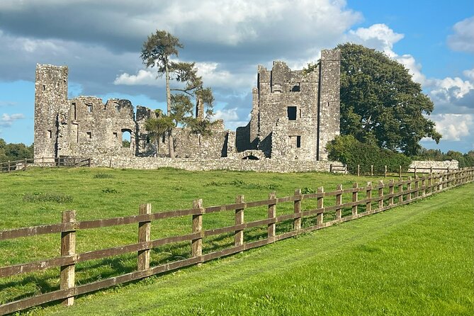 Dublin Full-Day Tour through Boyne Valley - The Hill of Slane and Saint Patrick’s challenge