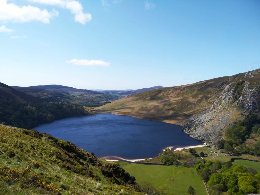 Dublin: Full-Day Wicklow Mountains Tour w/ Glendalough Visit - The morning ride from O’Connell Street