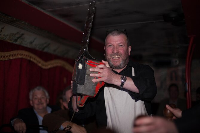 Dublin Ghost Bus Tour with Professional Actors - Professional actors, jokes, and audience participation
