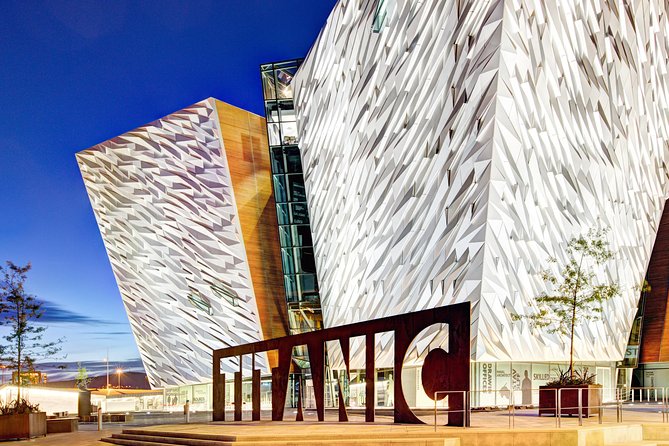 Dublin: Giant's Causeway, Dark Hedges, Dunluce and Belfast Titanic entrance fee - Why this Dublin day trip works