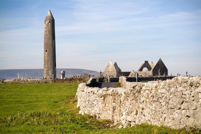 Dublin: Glendalough, Wicklow, Kilkenny and Sheepdog demonstration - Kilkenny’s medieval streets in a two-hour window