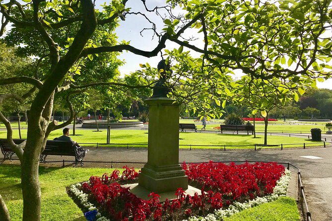 Dublin, in a day, on foot. History, culture & architecture! - Who should book this Dublin walking tour