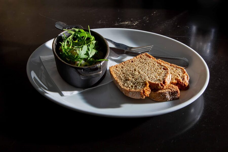 Dublin: Irish Food Trail Walking Tour with 3 Courses - A Three-Course Meal That Moves Through Dublin