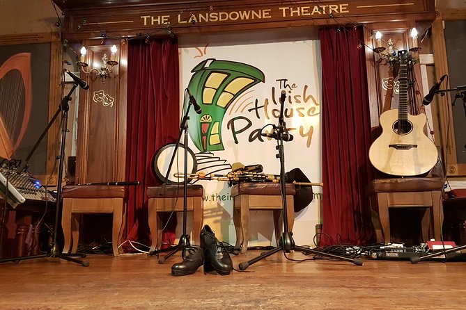 Dublin Irish House Party Live Show, Dinner Option Available - The music, instruments, and Irish stories