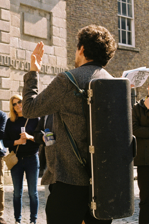 Dublin: Irish Music Walking Tour with Live Performance - Should you book the Irish Music Walking Tour?