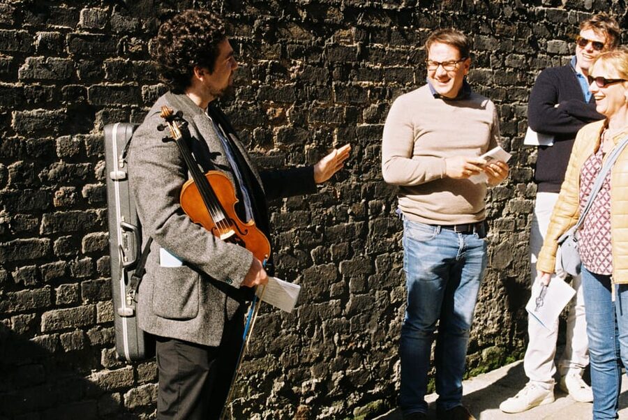 Dublin: Irish Music Walking Tour with Live Performance - Meeting outside The Old Storehouse