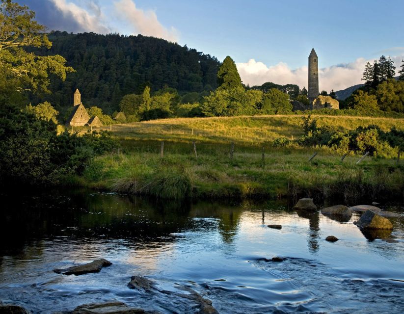 Dublin: Kilkenny, Wicklow & Glendalough Tour & Sheepdog Show - Who should book this outing?