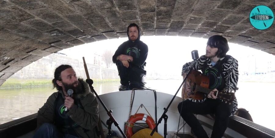 Dublin: Music Under the Bridges Kayaking Tour - Practical planning before you book