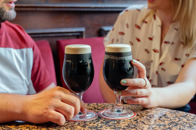 Dublin Private Walking Food Tour With Locals with 10 Tastings - Dublin Castle between the food stops