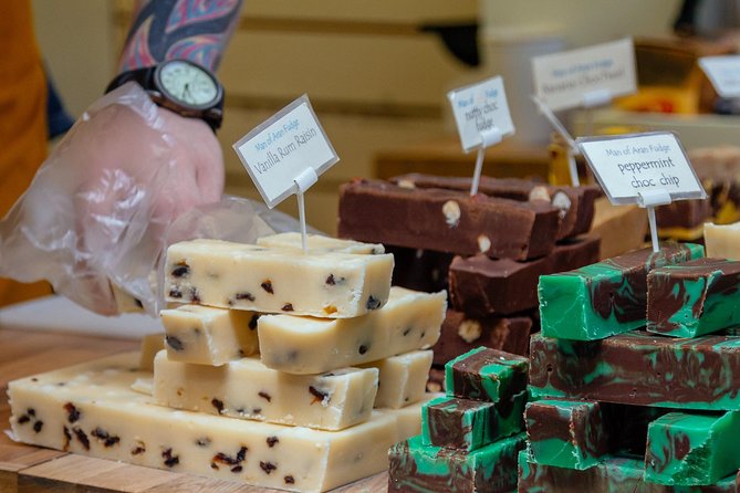 Dublin Private Walking Food Tour With Locals with 10 Tastings - Ten tastings, from potato cakes to cider