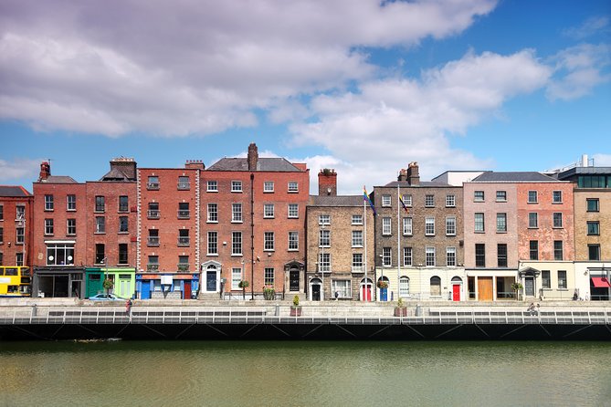 Dublin Public Transport and Hop-On Hop-Off Sightseeing Bus Tour - What the driver commentary is really like