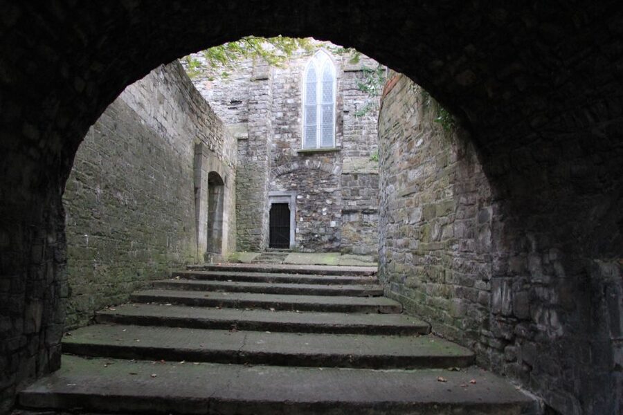 Dublin's Haunted History Walking Tour - Dublin’s darker past begins near City Hall