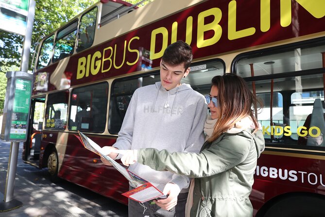 Dublin Shore Excursion, Live Guided Open-top, Hop-on Hop-off Sightseeing Tour - Trinity College, Temple Bar, and Dublin Castle