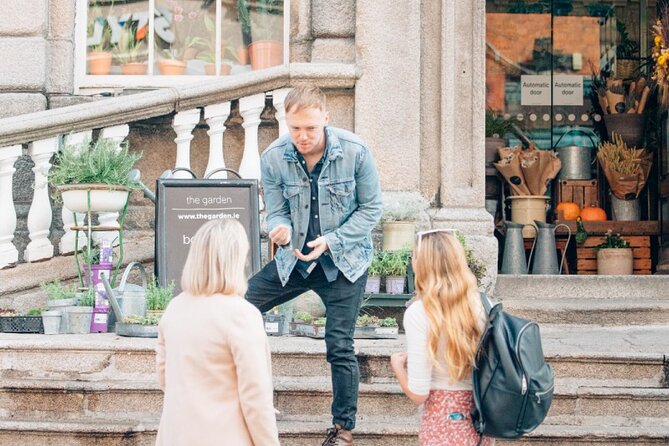Dublin Storytelling Pub Tour - 3 stops, drinks & local snacks - What the small group changes