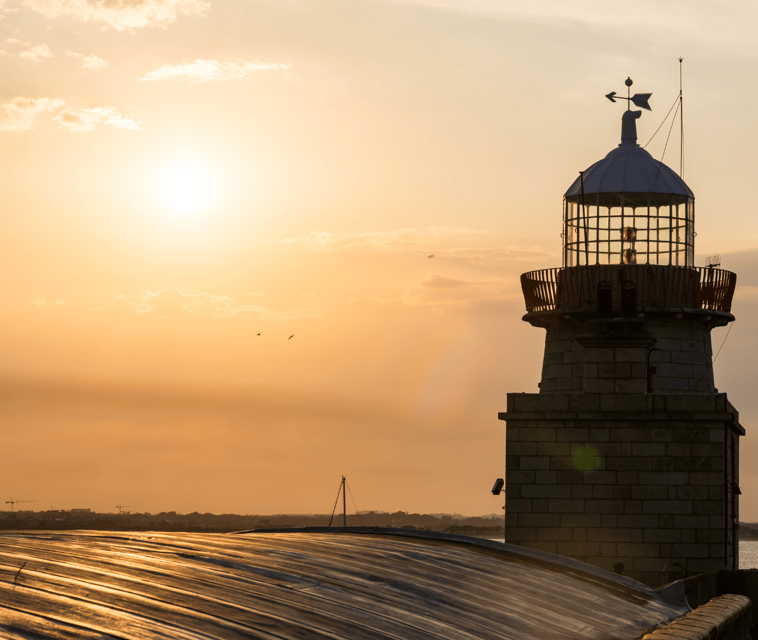 Dublin: Sunset Cruise in Howth - Sunset photographs from the water