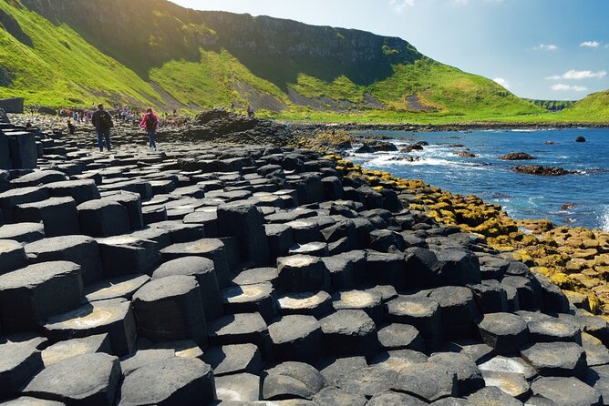 Dublin to Belfast, Dunluce Castle and Giant's Causeway Day Tour - The return journey and the real length of the day
