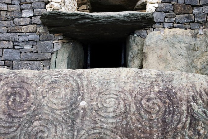 Dublin to Newgrange, Monasterboice Small Group Guided Tours - Who will enjoy this Boyne Valley outing?
