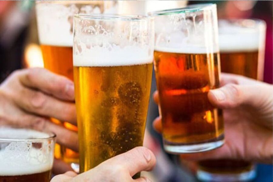 Dublin: Traditional Pubs Walking Tour with Local Guide - Key points at a glance