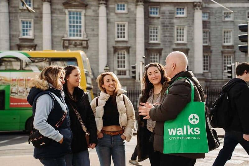 Dublin: Trinity College, Castle, Guinness and Whiskey Tour - Your one-hour break and the practical lunch question