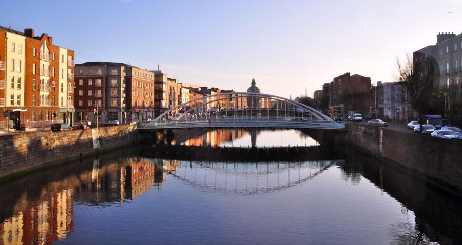 Dublin Welcome Tour: Private Tour with a Local - Learning Dublin at a comfortable pace