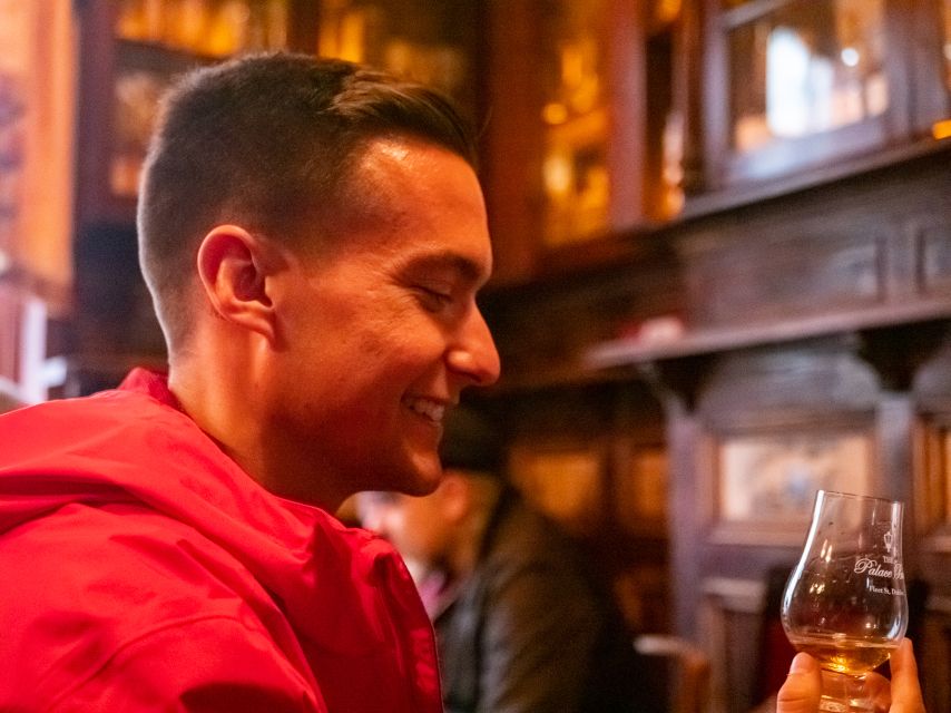 Dublin: Whiskey Tasting Tour - Five pours, not just one signature whiskey