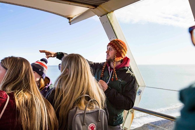 Essential Private Dublin walking tour for up to 6 people - A shopping street and the city between landmarks